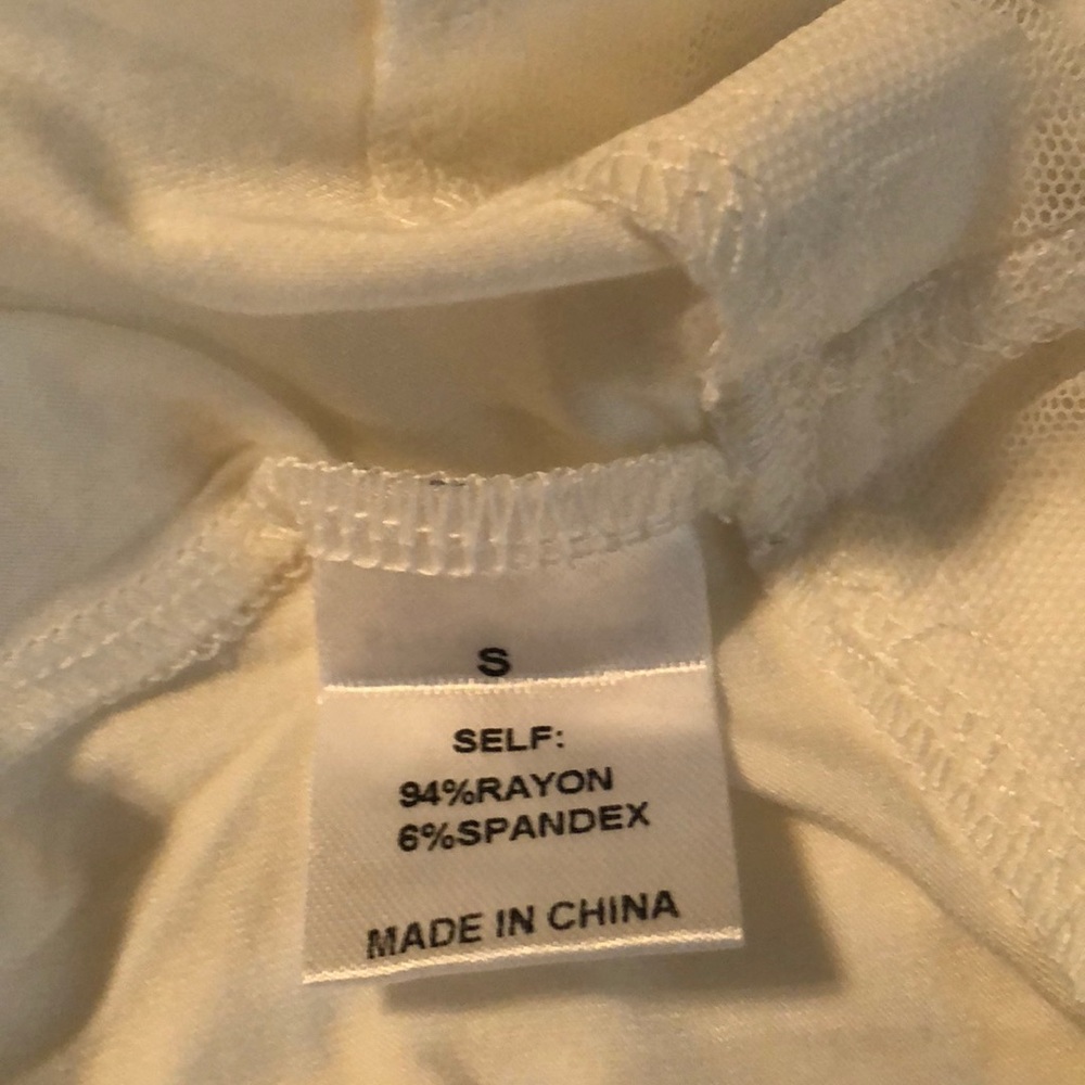 Camisoles in off white - Picture 3 of 8